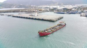 Porto de São Sebastião conclui dragagem e amplia segurança para navios de grande porte