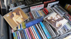 Vintage Urbano realiza última Feira de Vinil do ano neste sábado (22)