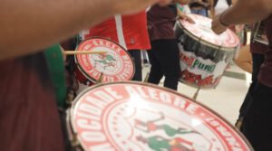 Suzano Shopping entra em clima de folia com desfile da Mocidade Alegre